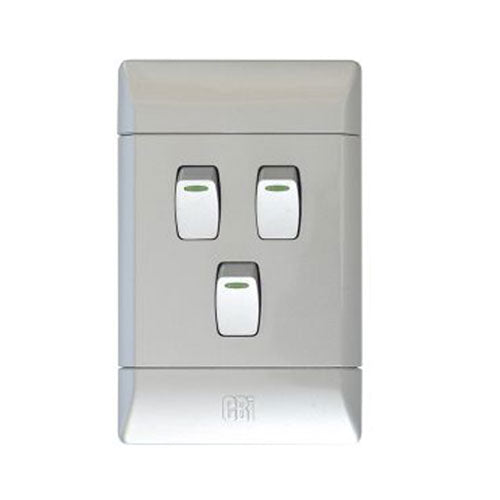 CBi PVC 3 Lever Light Switch 4 x 2
