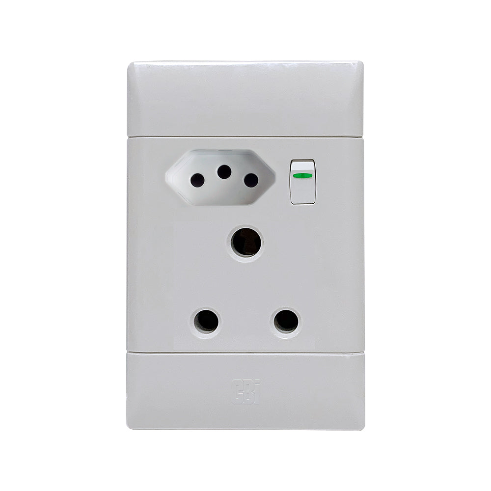 CBi Switch Ultra Double Switched Combo Socket 4x2